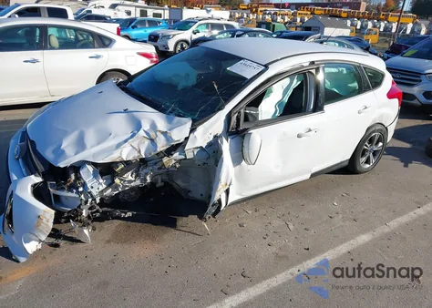 2014 Ford Focus Se из США, поврежденный, VIN 1FADP3K23EL383506